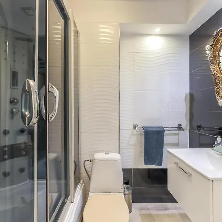 Marina View Apartment